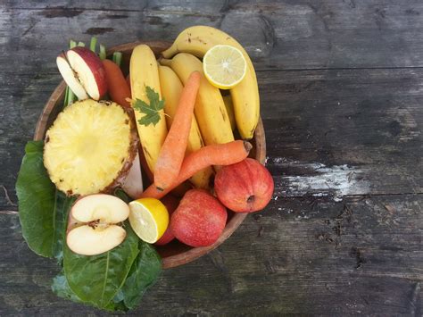 Rakyat s pura tidak cukup makan sayur dan pakar kesihatan. Gambar : menanam, buah, makanan, menghasilkan, sayur-mayur ...