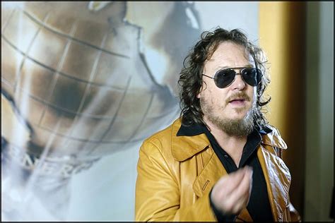 Zucchero is a singer and songwriter hailing from reggio emilia, italy, who was born on september 25th, 1955. Zucchero "Sugar" attended the Energy Globe Awards at the EP in 2020 | Musician photography ...