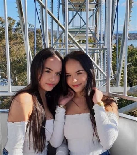 Maybe you would like to learn more about one of these? 10 Potret The Connell Twins, Si Kembar Selebgram yang ...