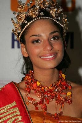 Pour l'occasion, tatiana silva, miss belgique 2005, passe la frontière et tente l'aventure sur la chaine privée.élue miss belgique en 2005, la belle capverdienne va donc annoncer la pluie et le beau temps aux téléspectateurs français, en alternance avec laurence roustandjee et … Miss Belgique 2005: Tatiana Silva Braga Tavarès. - Blog ...