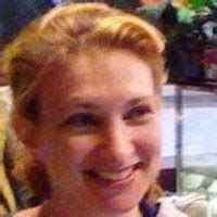 Po osmileté základní školní docházce začal studovat herectví na pražské konzervatoři, kterou ukončil v roce 1997. Shawna Dolansky - Religion