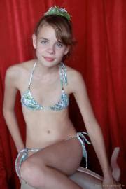 Candydoll victoriad 7 sets 8 video vip. CandyDoll.tv - BiancaM sets 001-004 + videos