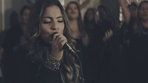 1,111 views, added to favorites 43 times. O novo do Gospel: Clipe do louvor 'Atos 2' da cantora ...