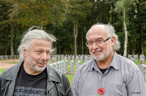 Deux de ces véhicules se sont rendus mercredi soir. KWB Maasmechelen: 2014-10-06+7 "Flanders Field Tour"