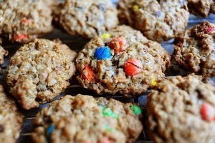 The pioneer woman is an open invitation into ree drummond's life: Made these Monster Cookies | The Pioneer Woman Cooks | Ree ...