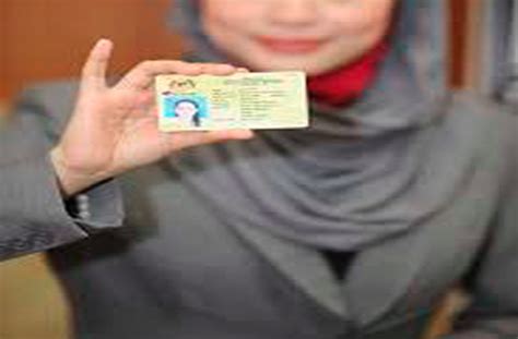 The employer submits an application to the malaysia immigration department attached with a letter that justifies why the post may only be held by a foreigner and not a local, along with prerequisites, qualifications, and experience required for that position. iKad Foreign Worker, Expatriate, Pass Resident for ...