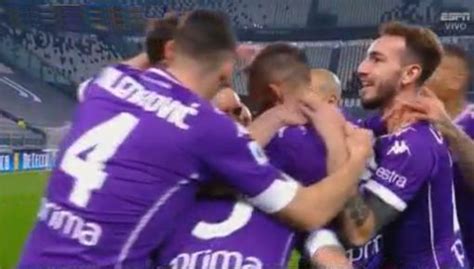 Další problém pro juventus přišel v 18. Vídeo Resultado, Resumen y Goles Juventus vs Fiorentina ...