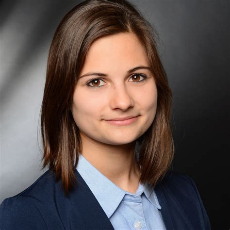 Sendungen mit larissa fuchs im programm. Klarissa Fuchs - Innovation, Unternehmertum und Leadership ...