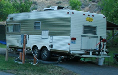 The birth of the first travel trailer came about because an outdoor enthusiast named arthur sherman wanted before deciding which on which travel trailer is the best fit for you, ask yourself questions that will narrow down the ideal travel trailer. Horrible First Time but Love Camping Anyway - Good Sam ...