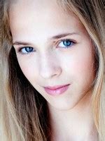 Kendall applegate @kendallapplegate thanks for the 41k & 4.4m ceo andy in this scene. Kendall Applegate - Filmweb