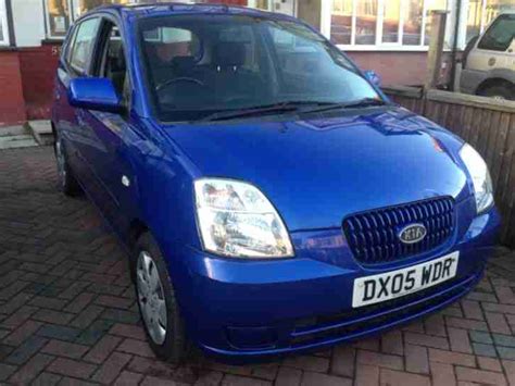 Basically a shortened hyundai getz, the picanto or the kia morning as it known domesticaly, is a very popular city car. Kia 2005 PICANTO LX 1.1 5 DOOR AIR CON ABS HIGH SPEC ...