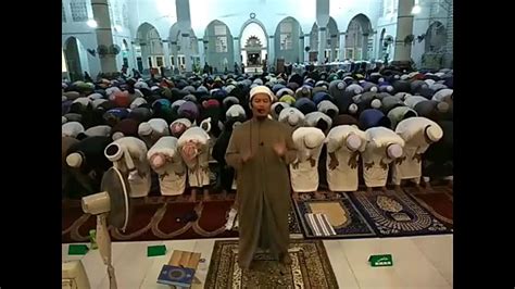 Ia boleh dilakukan secara bersendirian di rumah mahupun berjemaah di masjid dan surau. Solat Sunat Tarawih & Witir 3 Ramadhan 1439 H di MBR - YouTube