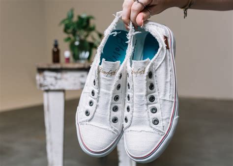 Your closet may smell stale for a variety of reasons. How to Keep Your Shoes Smelling Fresh | Blowfish Malibu ...