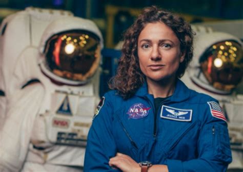 Astronaut jessica meir and ncm's amanda hill! Astronauta judía Jessica Meir habla de su experiencia con ...