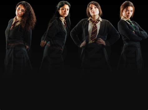 Daniel radcliffe, rupert grint e emma watson, interpretaram harry potter, rony weasley e hermione granger, respectivamente, em todos os filmes. anna shaffer on Tumblr