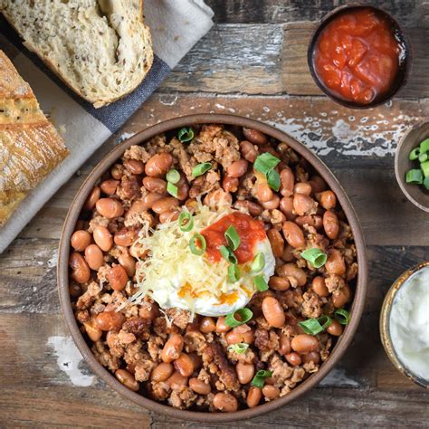 We love dad's recipe for beef chili and beans and this beef chili pressure cooker recipe is even easier because we don't have as with any chili party, the best part are the toppings and you can keep it simple with just some cheese or go. Simple Chili With Ground Beef And Kidney Beans Recipe ...