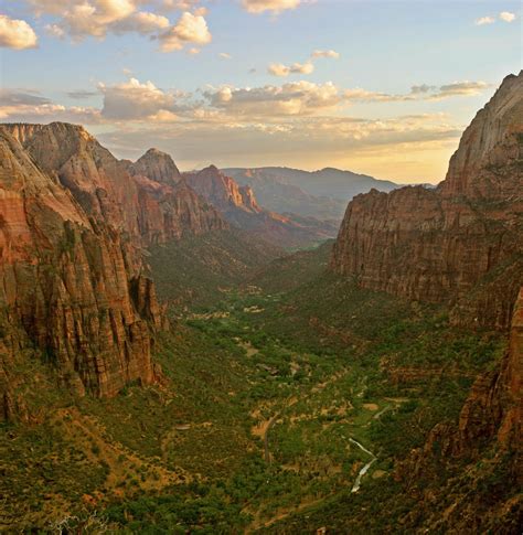 Nestled amid the sandstone peaks of zion canyon, the charming town of springdale is the gateway to zion national park and offers an abundance of lodging & activities. Zion National Park - Wikipedia