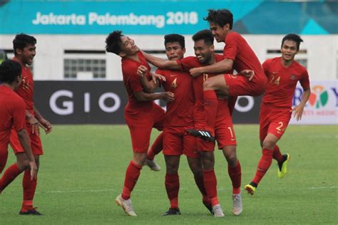 At that time, it was confirmed that only 10 teams were divided into two groups. Jadwal Live Streaming Timnas Indonesia U-19 vs Yordania di ...