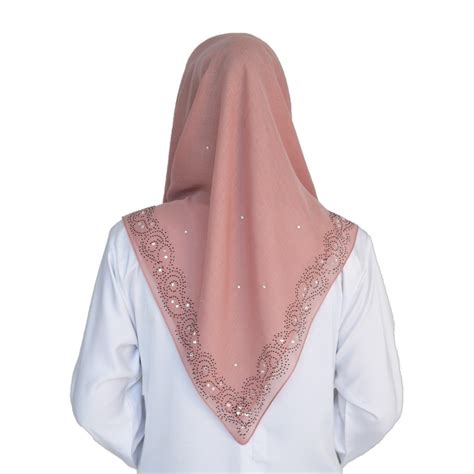 Tudung bawal batu manik tabur (hitam/putih) kain: TUDUNG BAWAL MANIK BATU COTTON | Shopee Malaysia