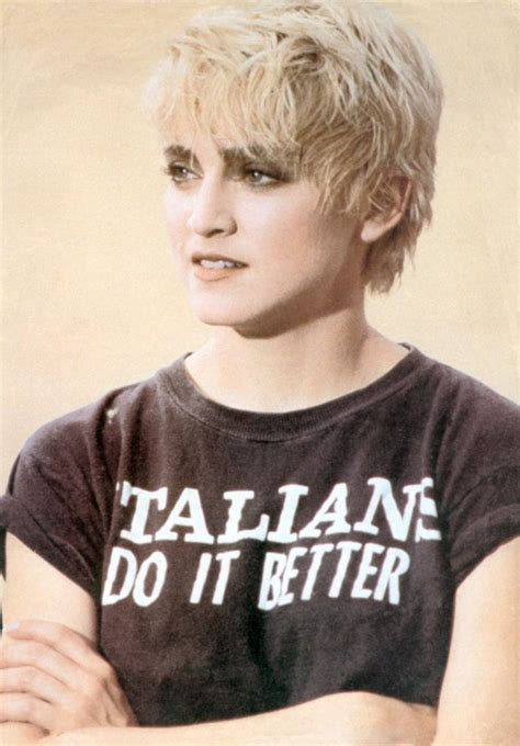 Denn du tanzt wie madonna, 1986, mtv, madonna männer ohne seele sind verliebt, madonna mein herz wird gestohlen, du bist der dieb, madonna alle spielen verrückt, denn du bist wie madonna. madonna in italians do it better t-shirt, 1986 | 1986 ...