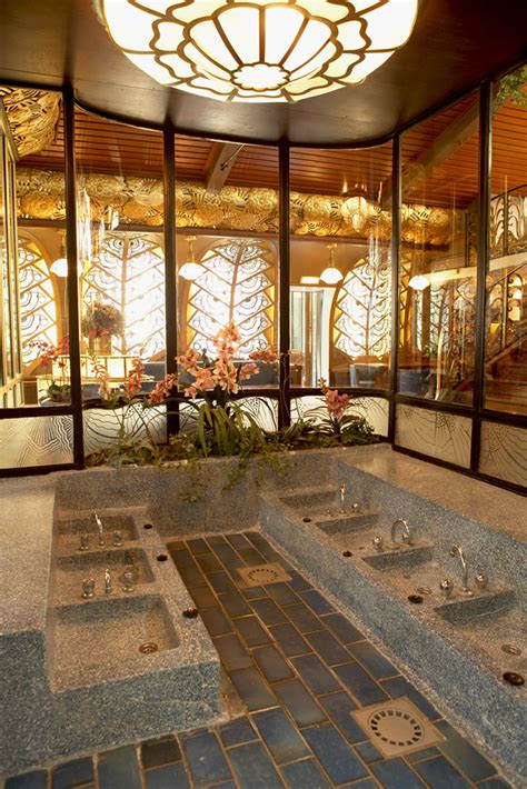 Paradise spa & sauna offers the best services tailored to meet your need to escape from everyday stresses. Sauna Deco | Spa & Wellness