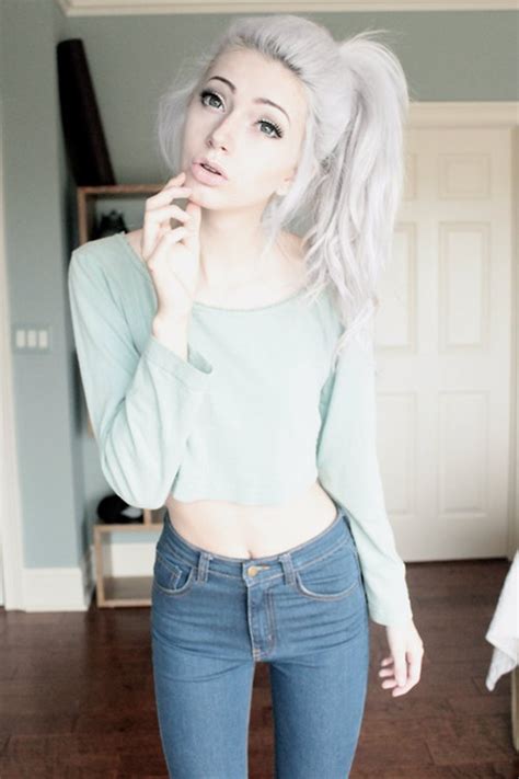 Gray or white hair is a normal sign of aging in older people. 103 Photos of Adorable Hipster Outfit Ideas for Teens