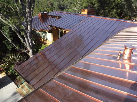 A metal roof is made out of connecting sections of metal roofing cut to fit your home. Copper, Steel, Aluminum, Zinc, Custom-Made Roofing - Metal Roof Systems, Inc.