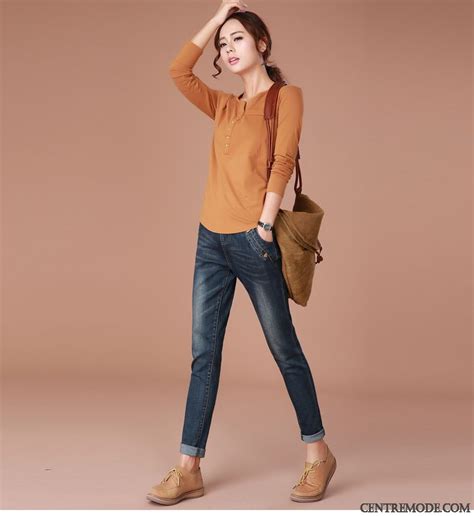 Fermeture zippée avec 1 bouton sur l'avant. Pantalon Slim Femme Noir Brillant Soldes, Jean Slim Taille ...