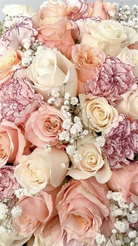 The cost of prom flowers depends on the flower varieties used, the number of stems and complexity of the design. Flowers Near Me in 2021 | Beautiful flower arrangements ...