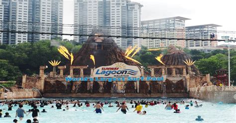Sunway lagoon is an amusement park in petaling jaya, malaysia. Harga Tiket Sunway Lagoon Water Park 2021 - TERKINI