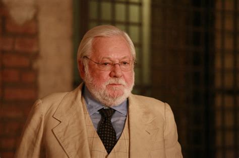 Paolo villaggio (born 31 december 1932, genoa) is an italian actor, writer, director and comedian maurizio costanzo discovered his artistic potential and in 1967 he advised villaggio to play in a. Paolo Villaggio ricoverato in ospedale a causa di un malore - Movieplayer.it