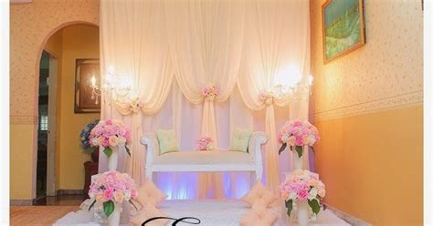 Sila klik link facebook dan instagram untuk maklumat lanjut atau boleh juga membuat carian menggunakan pelamin bajet comel bridal. stazurinweddings Pelamin Dewan Pelamin Tunang Mini Pelamin ...