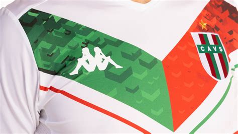 Vélez sarsfield's regular kit colours are white shirts and shorts, with some details in blue. Legado Tricolor: Terceira camisa do Velez Sarsfield 2020 ...