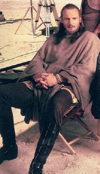 Liam neeson, ewan mcgregor, natalie portman, jake lloyd, ian mcdiarmid, anthony. Liam Neeson - Qui Gon Jinn - taking a break on the set ...