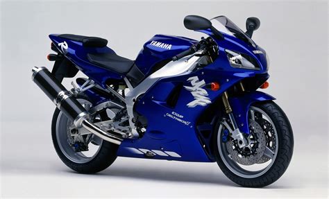 Explore yamaha yzf r1 price in india, specs, features, mileage, yamaha yzf r1 images, yamaha news, yzf r1 review and all other yamaha bikes. Yamaha YZF R1 - обзор легенды - Motoxmoto