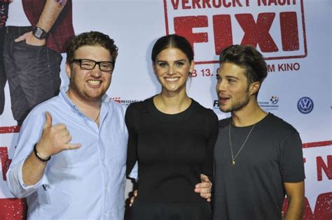Verrückt nach fixi peut jouer pour s'inscrire gratuitement. Lisa Tomaschewsky: Verruckt nach Fixi Premiere -07 - GotCeleb