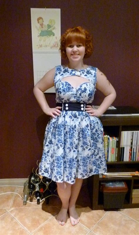 Do a favor for armourer to sorry, i couldn't resist a peek the scene at the campfire occurs only if you made enough positive choices on. Peek-a-Boo dress and belt - Sewing Projects | BurdaStyle.com