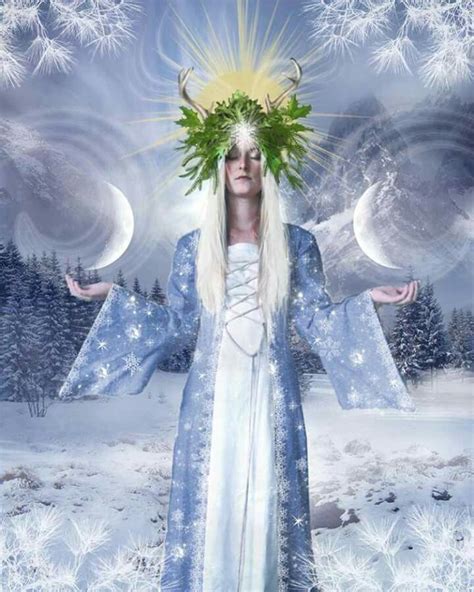 19 de junho de 2020, 15h43. Solstício de inverno (With images) | Solstice art, Winter ...