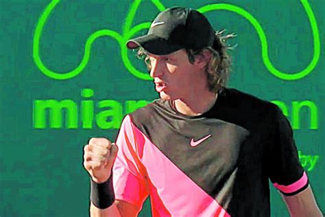 El tenista nacional nicolás jarry logró esta semana un importante ascenso en la clasificación mundial de la atp, a la espera de disputar este lunes su paso a la final del challenger el nieto de jaime fillol protagonizó un importante salto de 125 lugares en el listado, ubicándose en la casilla 507 del ranking. Jarry alcanza su mejor ranking ATP sin jugar - La Tercera