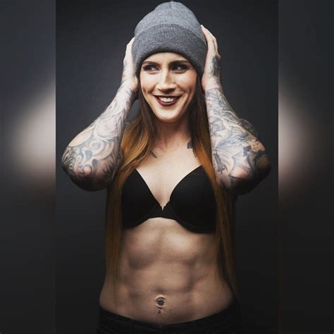 Megan anderson (born 11 february 1990) is an australian mixed martial artist who fights in the ultimate fighting championship and is the former invicta fc featherweight champion. Megan Anderson being a total babe!! : mmababes