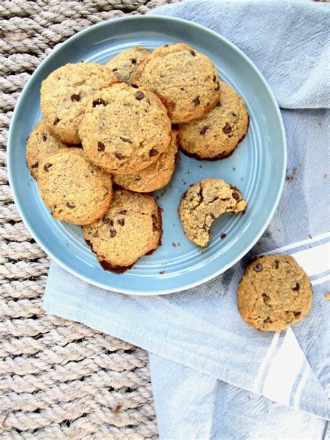Keyword almond flour, cookies, dessert, healthy, paleo. Soft & Healthy Almond Flour Chocolate Chip Cookies (GF, Paleo + Vegan)