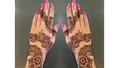 65 gambar motif henna pengantin tangan dan jempolkaki henna tangan tentu kamu tidak asing lagi dengan seni baiknya baca terlebih. 88 Gambar Henna Yang Cantik Untuk Pengantin Terbaru ...