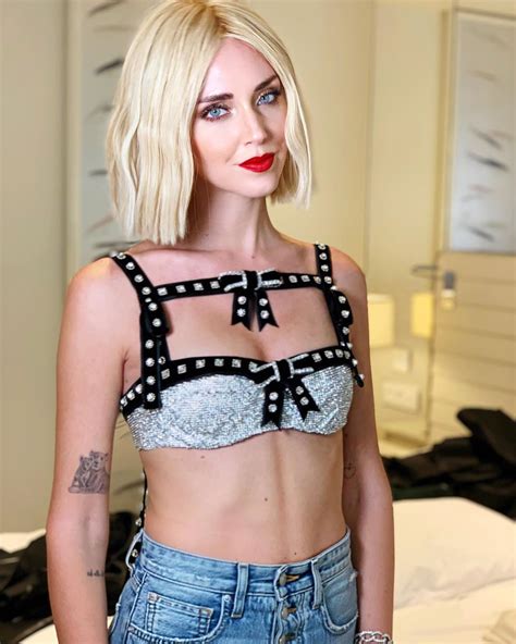 ˈkjaːra ferˈraɲɲi, is an italian entrepreneur, fashion blogger, influencer, and designer who has collaborated with fashion and beauty brands. Chiara Ferragni Topless Fappening Collection 2019 | #The ...