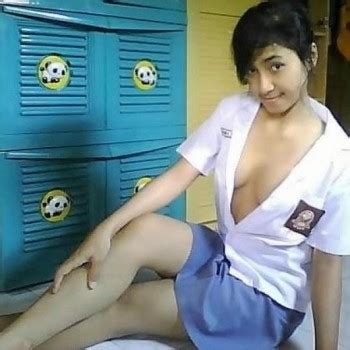 Meki narsis di kamar mandi. Foto Anak Sekolah Jadi PSK atau PSK Jadi Anak Sekolah ...