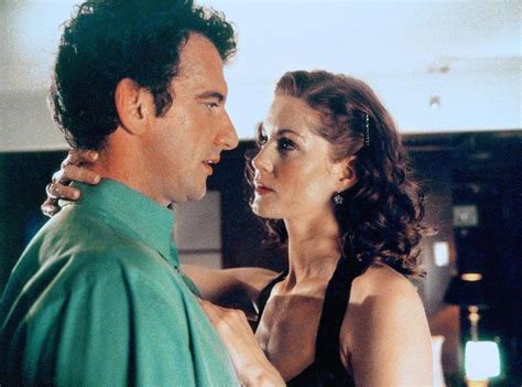 Jan nimmt einen anruf für seinen freund entgegen, bei dem eine sophie nach liebesdiensten verlangt. Wann ist der Mann ein Mann? - Filmkritik - Film - TV SPIELFILM