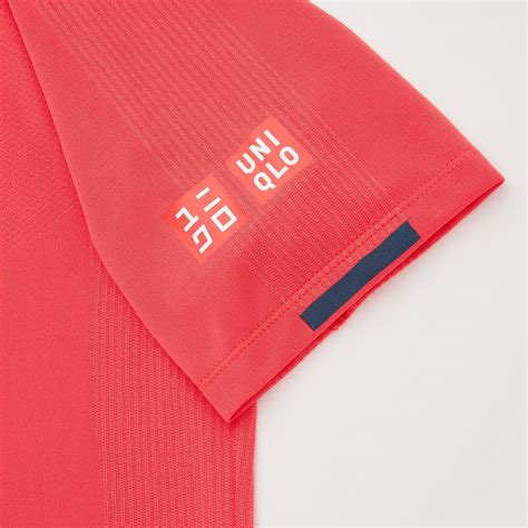 He will be aiming to remain fit for the wimbledon. Roger Federer's Outfit for the French Open 2021 - peRFect ...