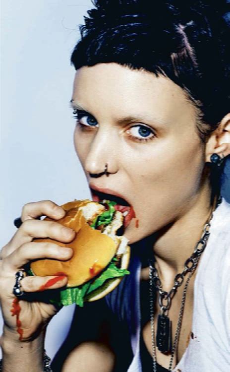 Tribute to the performance of the year. Rooney Mara as Lisbeth Salander. | リスベット, ルーニー・マーラ, ドラゴンタトゥーの女