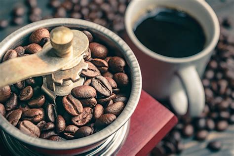 Our research has helped over 200 million people find the best products. Top 5 Best Travel Coffee Grinders - BestCamping.com