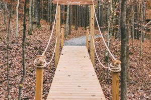 And getting it up to snuff for renting out was no small feat. Firefly Treehouse @ Crane Hill, Alabama - Kelly and Greg