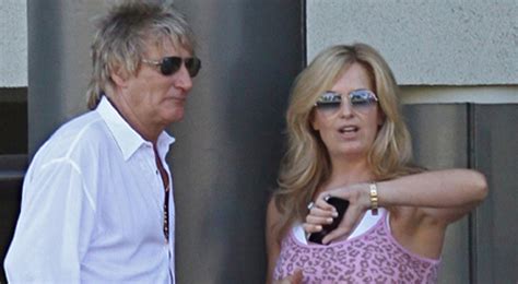 We did not find results for: Rod Stewart: Sex macht immer noch Spaß | TIKonline.de